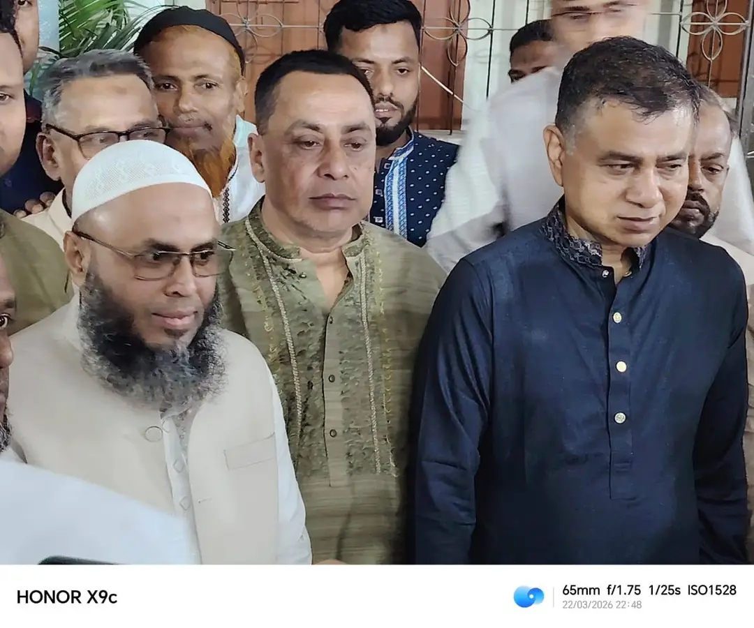 ব্রাহ্মণবাড়িয়া-৩ আসনের এমপির সাথে চেয়ারম্যান শফিকের ঈদ শুভেচ্ছা বিনিময়
